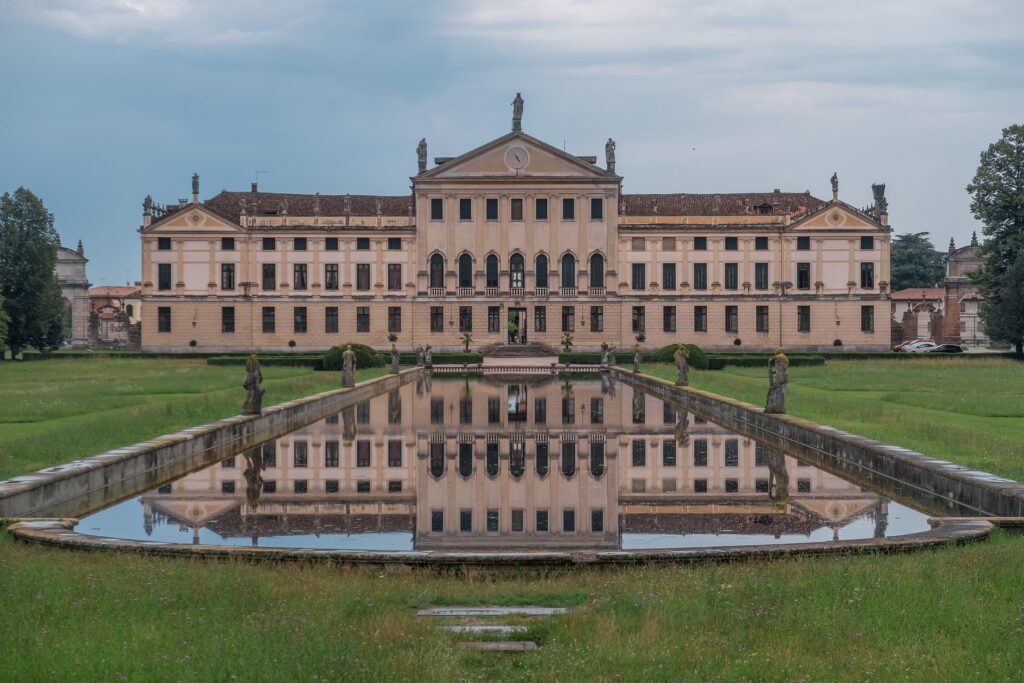 Villa pisani