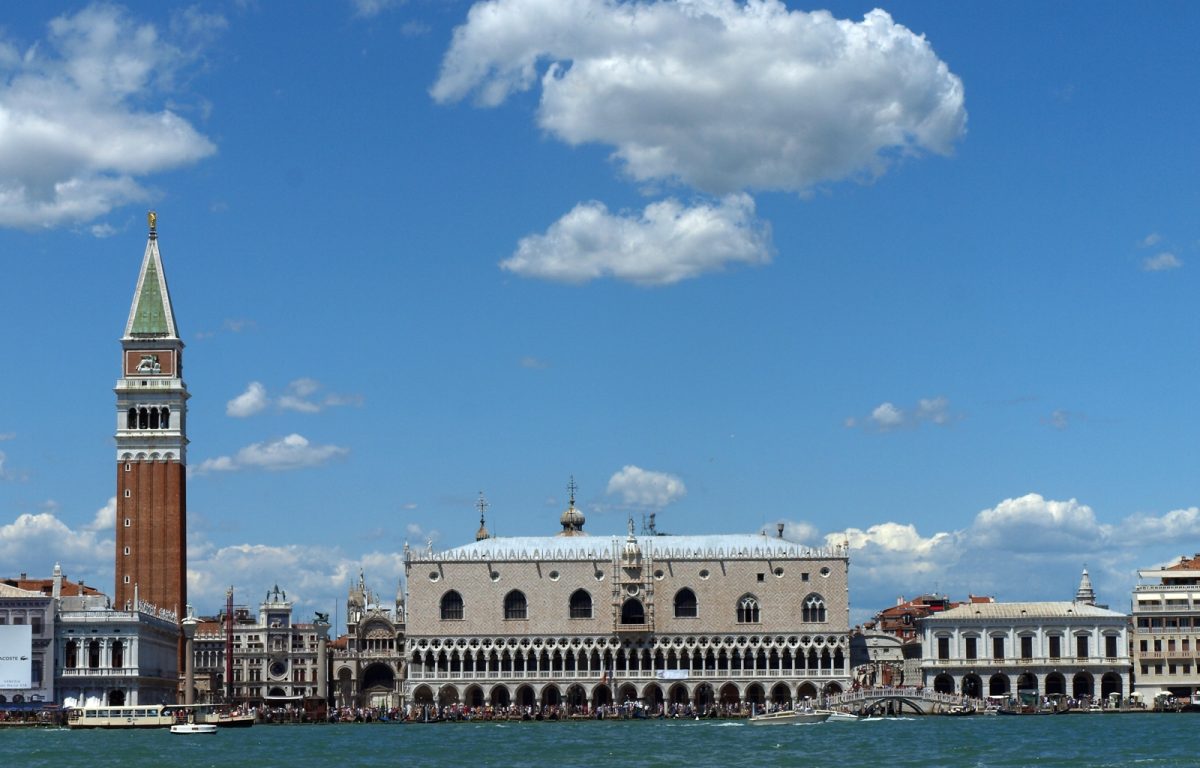 7726605712_7127bb5abd_o